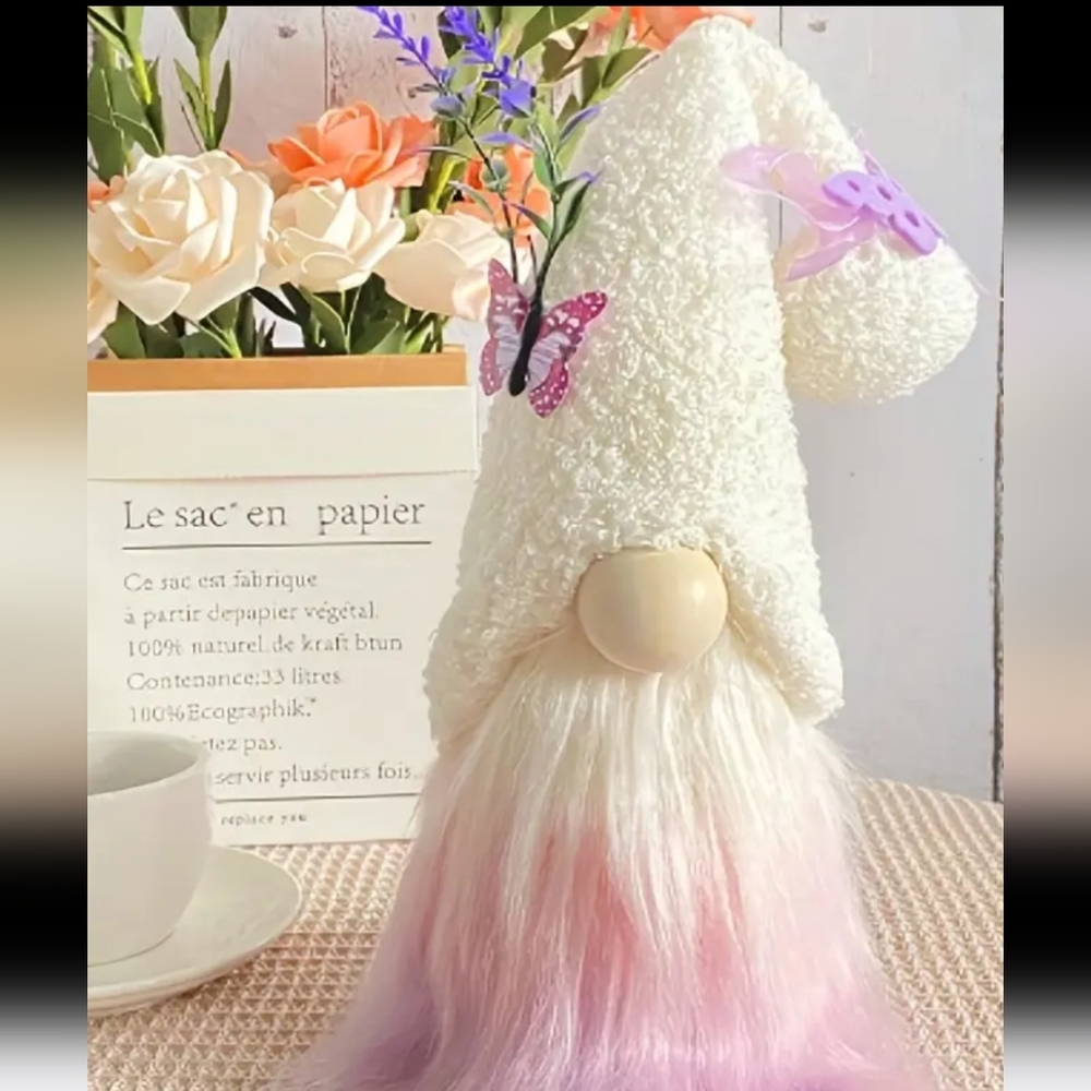 Butterfly gnome